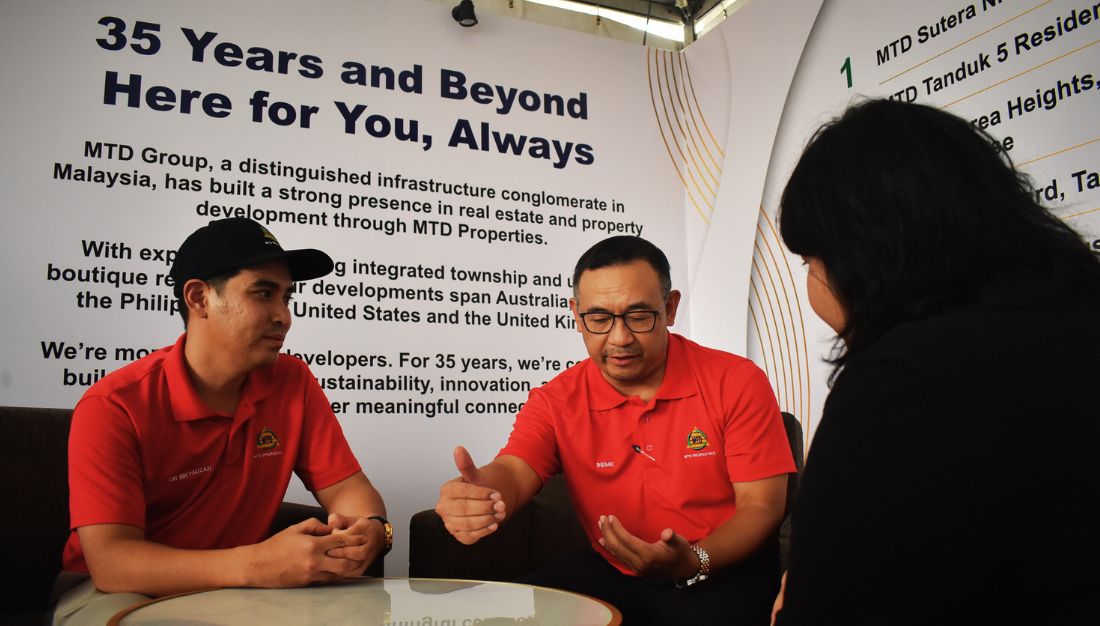 From left: Dr. Nik Fauzan Dato' Nik Faizul, COO of MTD Group, with Reime Rizal Abd Aziz, CEO of MTD Group, sharing MTD Group’s real estate vision with BERNAMA.
